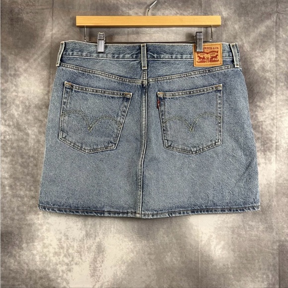 Levis‎ Jean Skirt Women 31 Blue Mini Denim Cotton Classic 80s Casual Retro - Picture 2 of 10